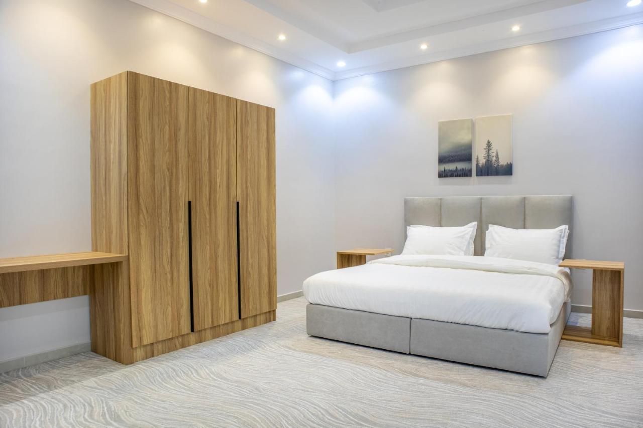 Luxurious Family Apartments 15Mins Drive To Al-Masjid Nabawi - Nozol Noor 4 Medyna Zewnętrze zdjęcie